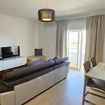 Vaumar With Pool In Da Rocha Appartement